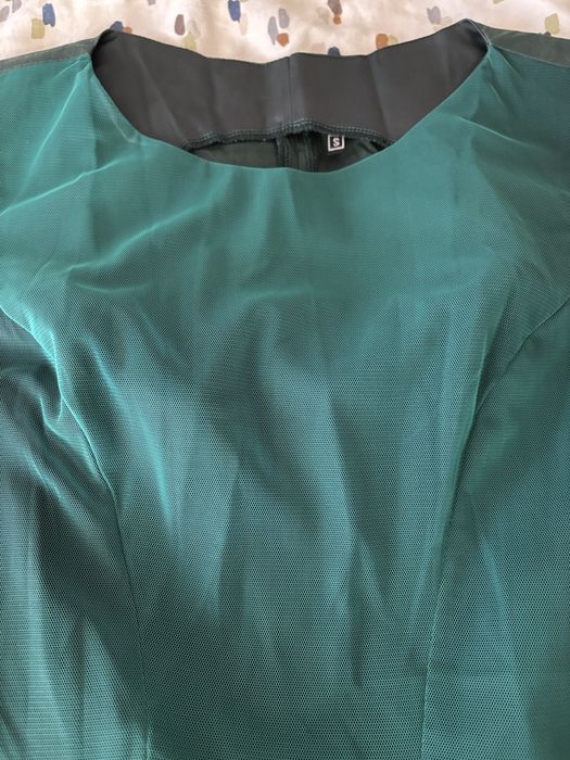 Официална рокля в зелено