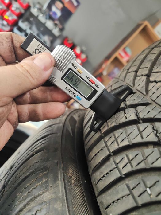 2бр. зимни гуми 205/55/17 Goodyear