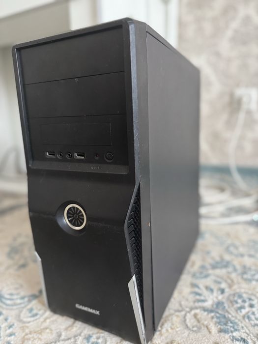 Продам системник в бонус клавиатура механическая