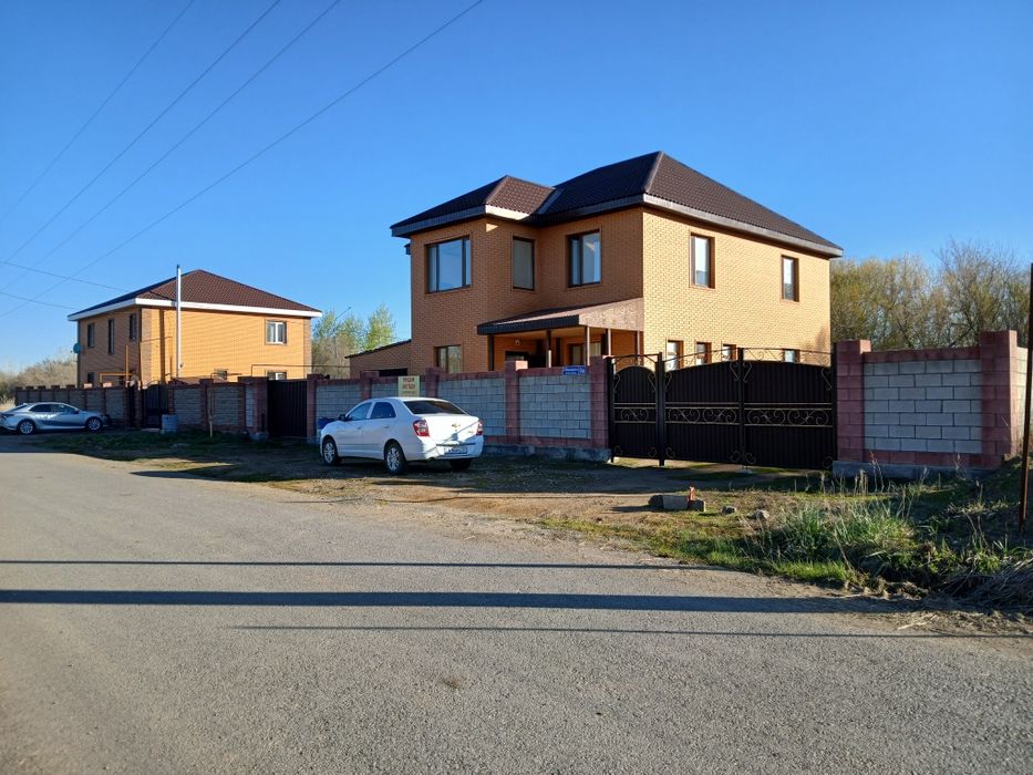 Продам коттедж посёлок жыбек жолы