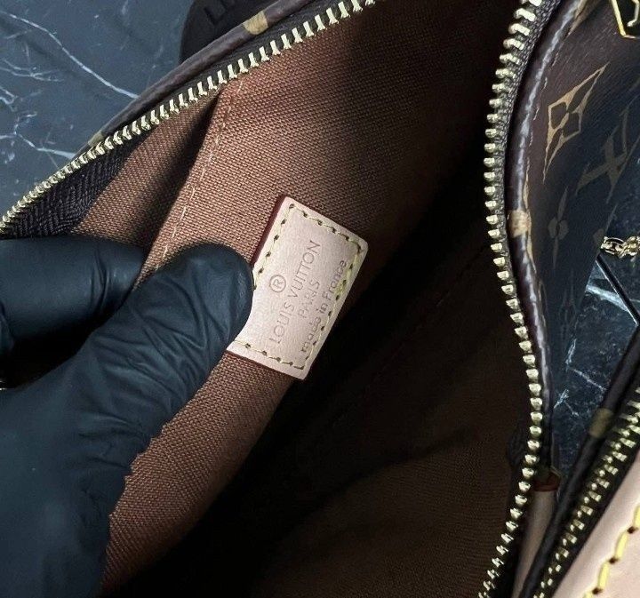 Geanta damă,France,model 3 in 1,saculet, etichetă