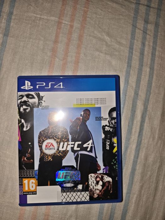 Продам UFS 4  для PS 4