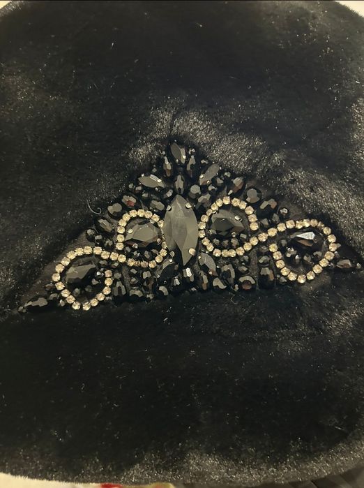 Продам шапку зимнюю