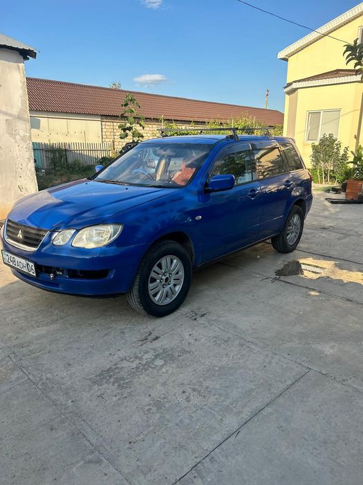 Митсубиси Айртрек