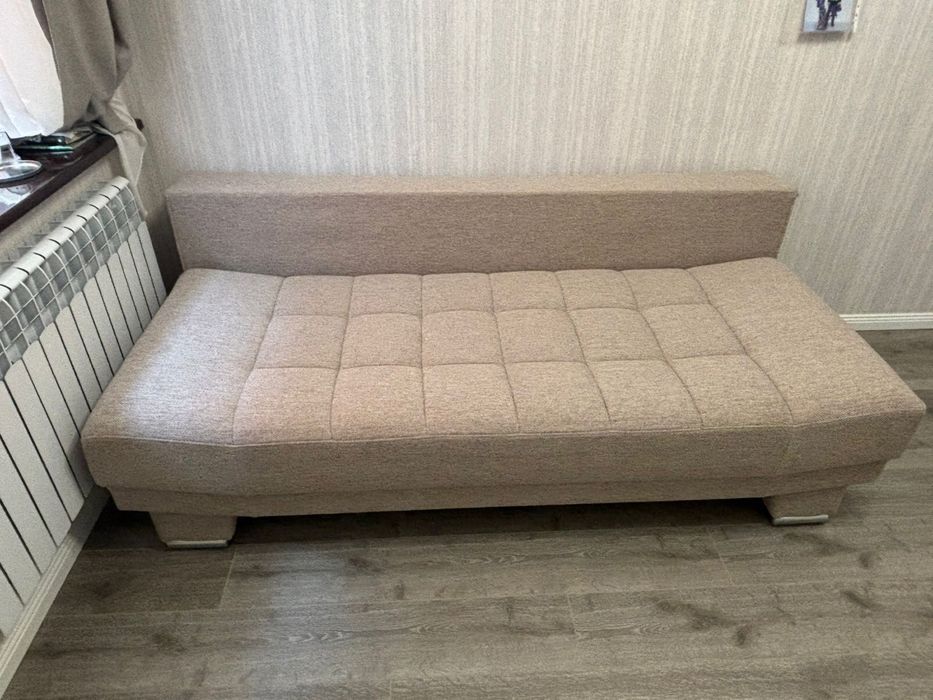 Продам диван в отличном состоянии