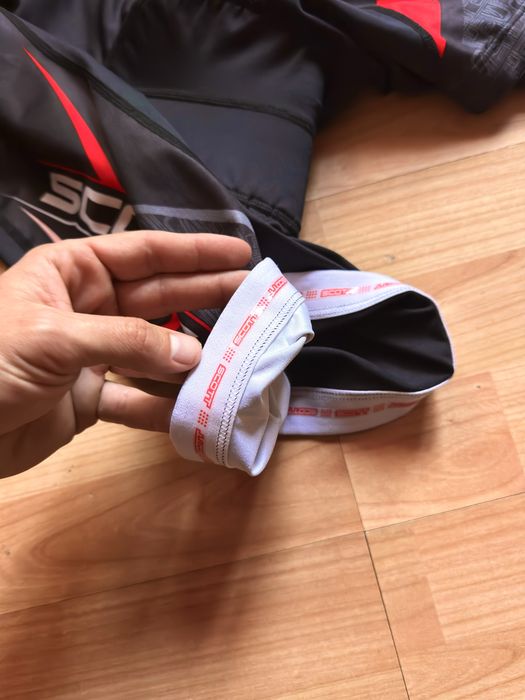 Pantaloni road mountain cycling bike wear waist silicone grip shorts padded Scott black poliester XL