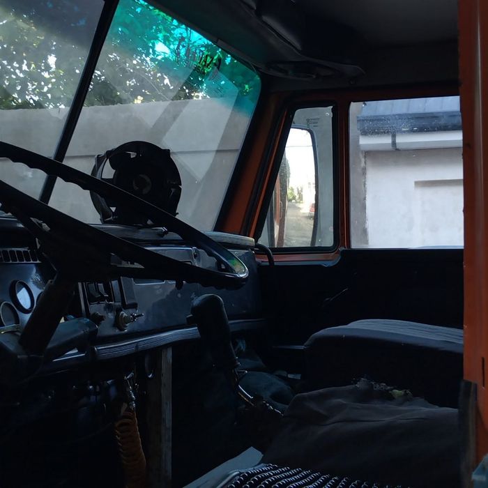 Камаз самасвал сотилади.