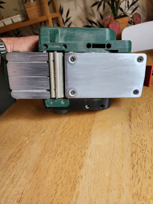 Шлифовальная машинка BOsch pho1500