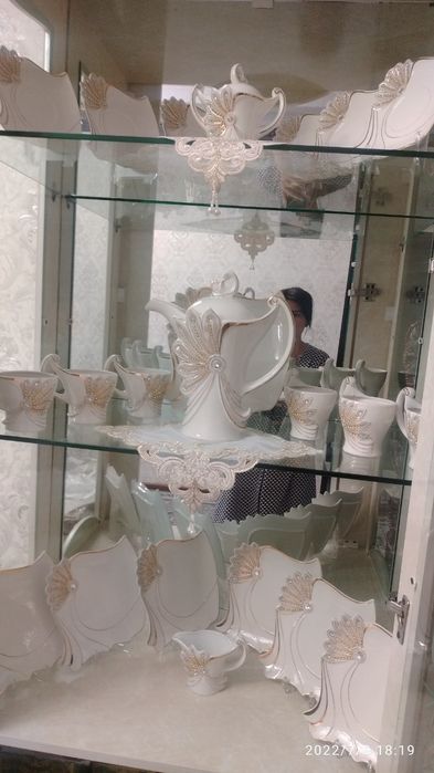 Гостиный мебель Комуд и 2 пинал на скидке