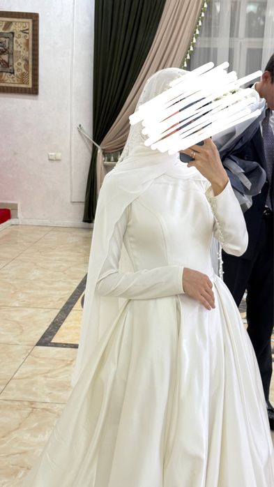 Свадебное платье