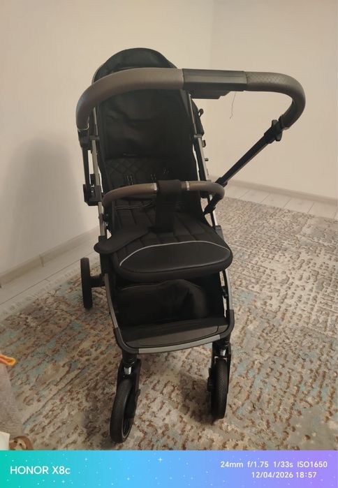 Коляска детская новая в коробке