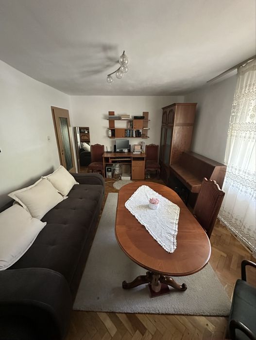 Apartament 3 camere, zona centrala Deva