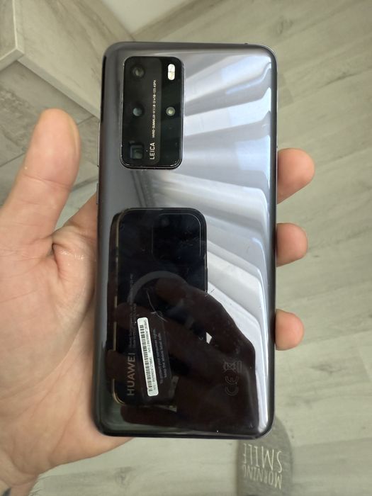 Huawei P40 Pro - display crapat