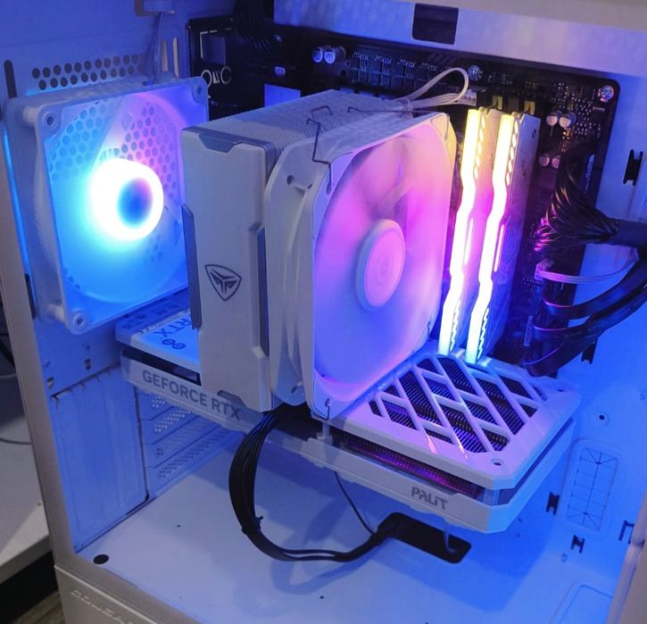 Видеокарта Palit RTX4070 WHITE 12GB