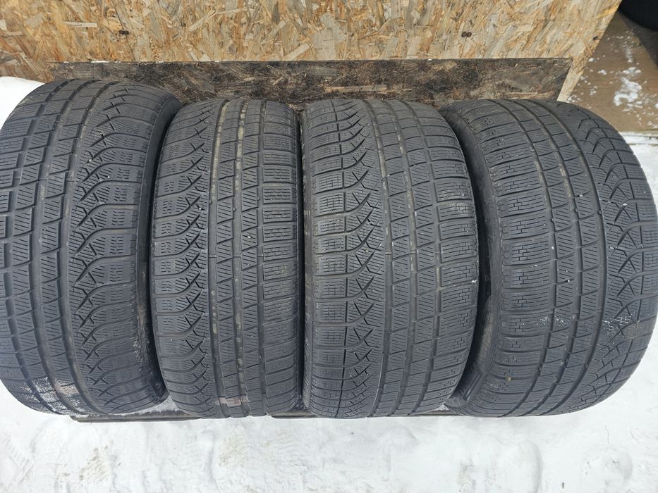 Anvelope in 2 marimi 285 40 20// 245 45 20