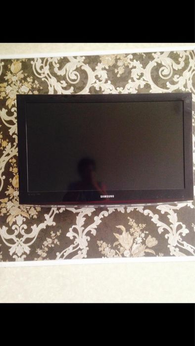 Телевизор самсунг 82 d