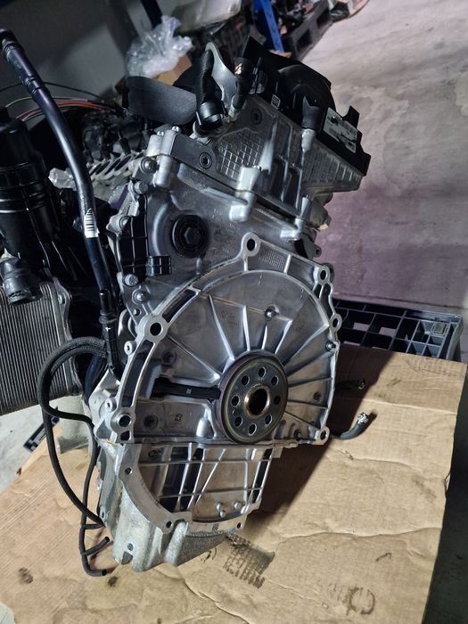 Motor bmw g30 g31 g01 g02 g11 g12 g05 g06 b57d30b m40d b57