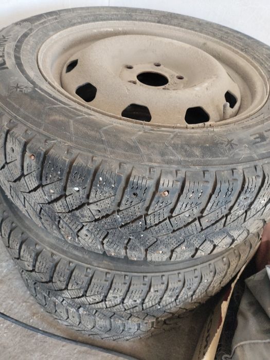 Шины с дисками 215/65R16
