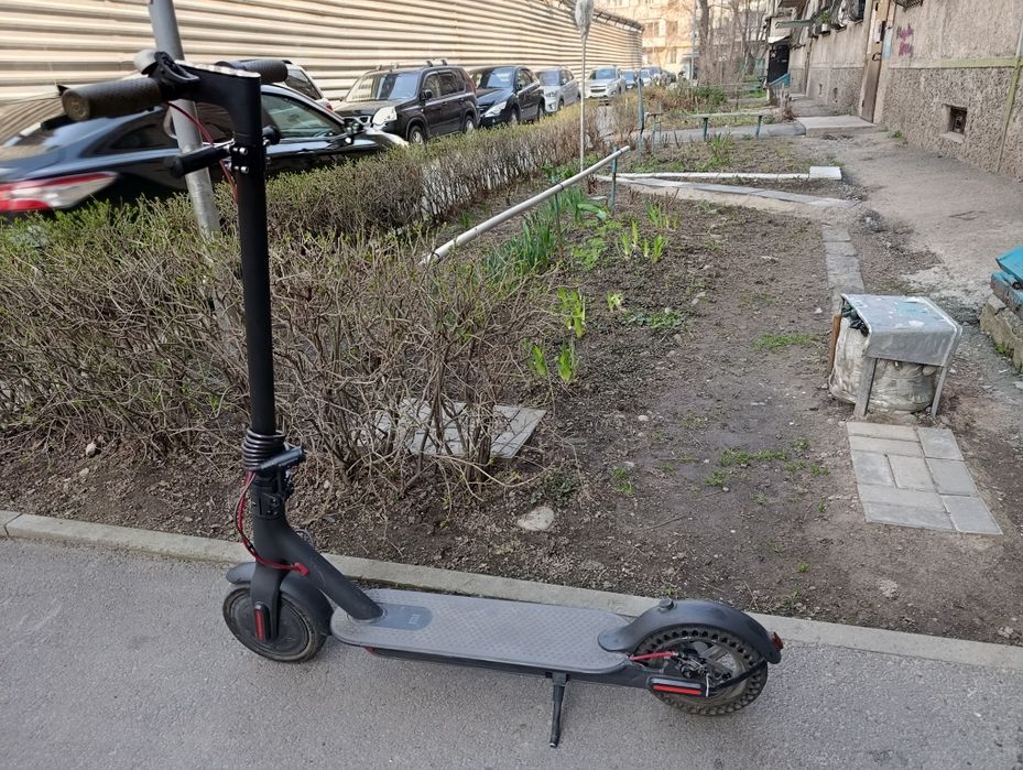 Электронный самокат Xiaomi mi 365