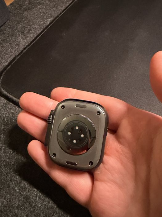 Apple watch ultra 2 black titanium