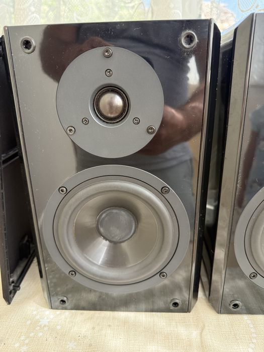 Yamaha NX-E200 Качествени тонколони