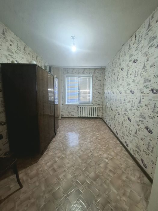 3 ком Строитель 64 м²