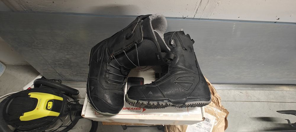 Сноуборд обувки Salomon, Burton