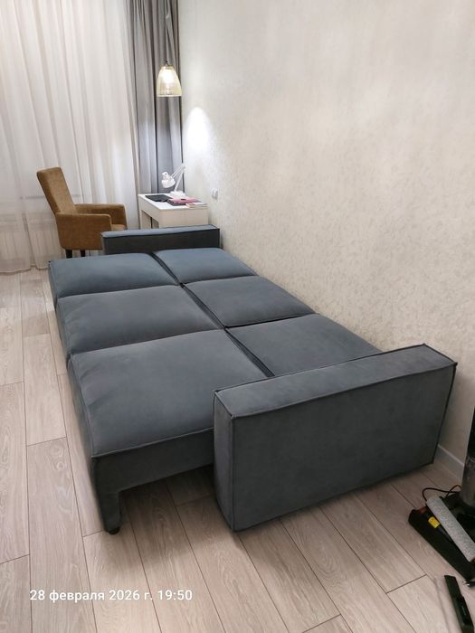 Диван 3 метровый длины, раскладной