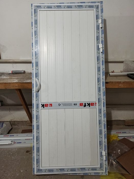 Plastik ayna ham qapilarga zakaz alamiz sapali qilip islep beremiz