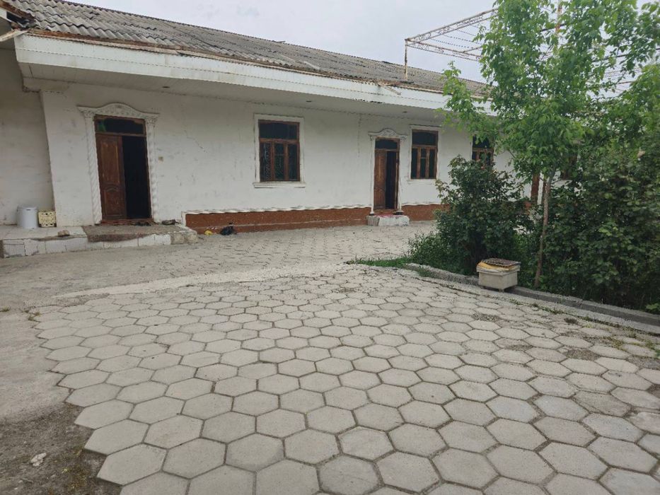 20 сотих ховли сотилади