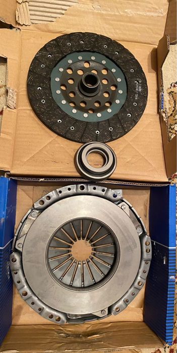 Новый комплект сцепления на Опель Фронтера