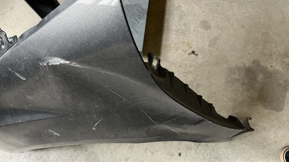 1 брой  ляв и десен калник  Ford C-max MK2 (2010-2019)