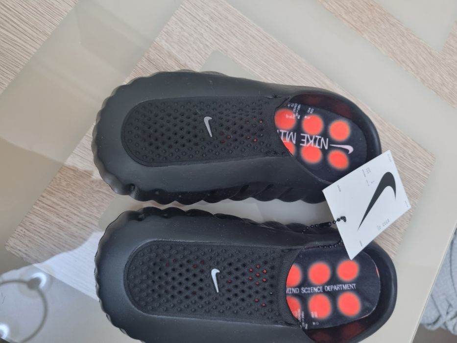 Продам сланцы NIKE SNDL