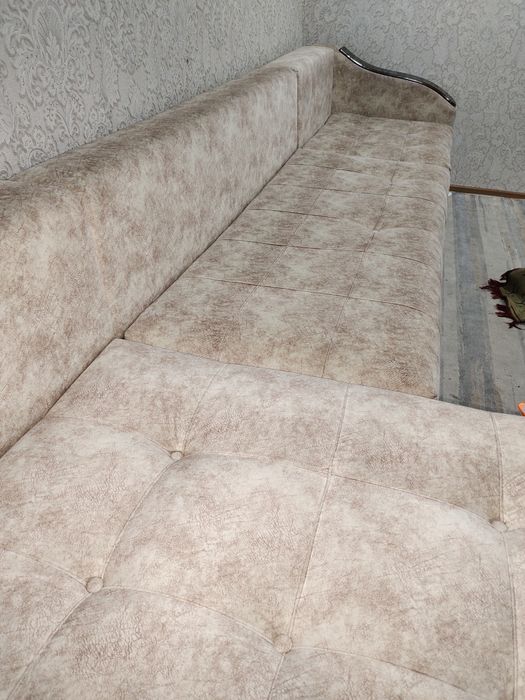 Продам диван состояние отличное