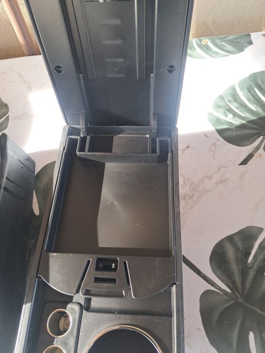 Подлокотник универсальный