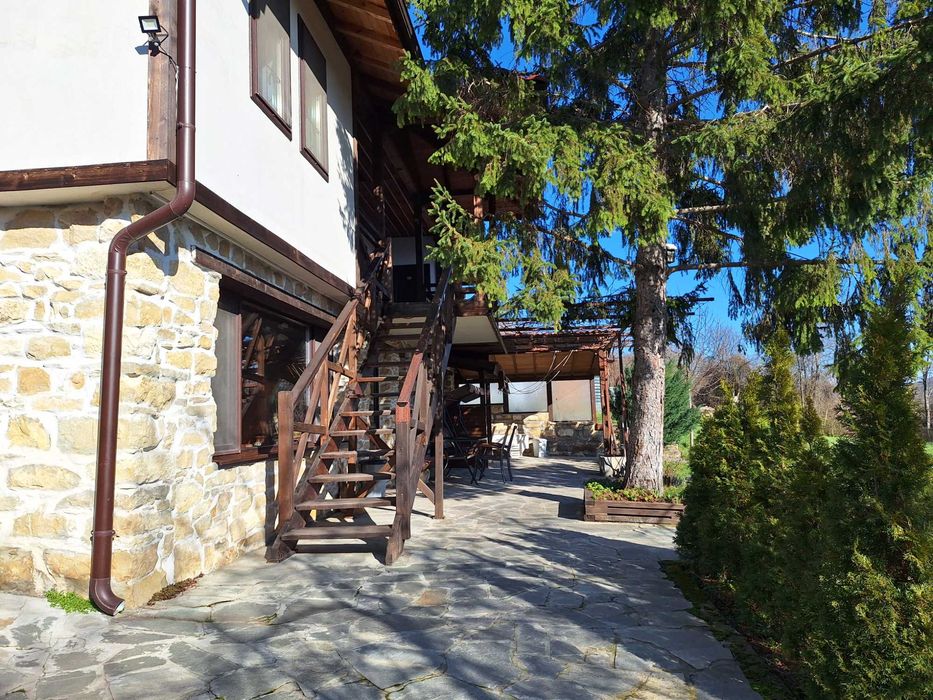 Продава се Къща в с. Черни връх, Област Шумен - 200 кв.м за 549 €/кв.м - Снимка #4