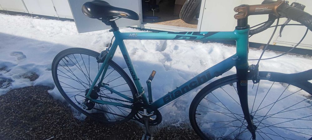 Bicicleta cursiera Bianchi M3
