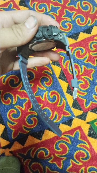 Наушник сатылады