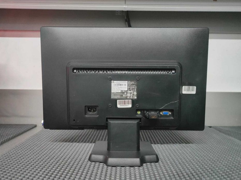 Офисные мониторы HP W2072a HD/HD+ VGA DVI (HDMI)