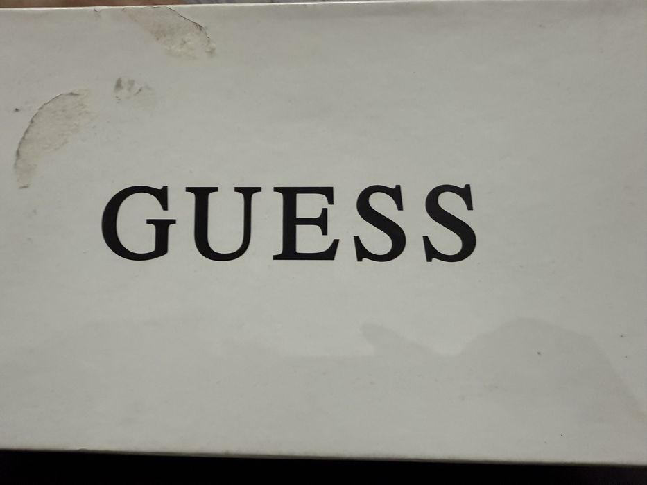 Сникърси Guess 36 номер