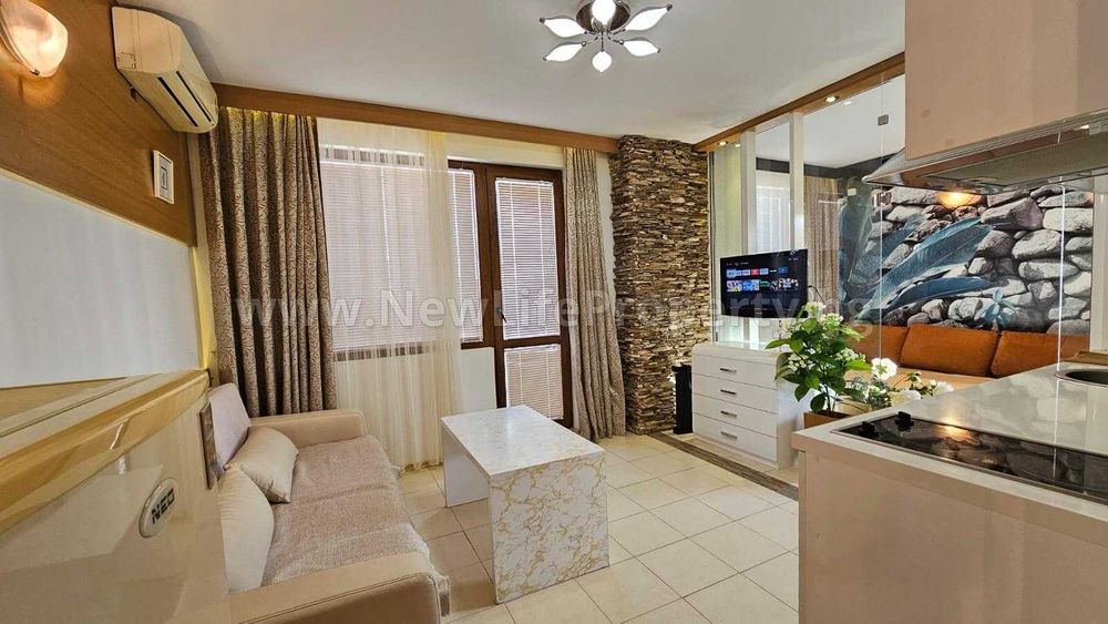 Продава се Двустаен апартамент в к.к. Слънчев бряг - 74 кв.м за 940 €/кв.м - Снимка #3