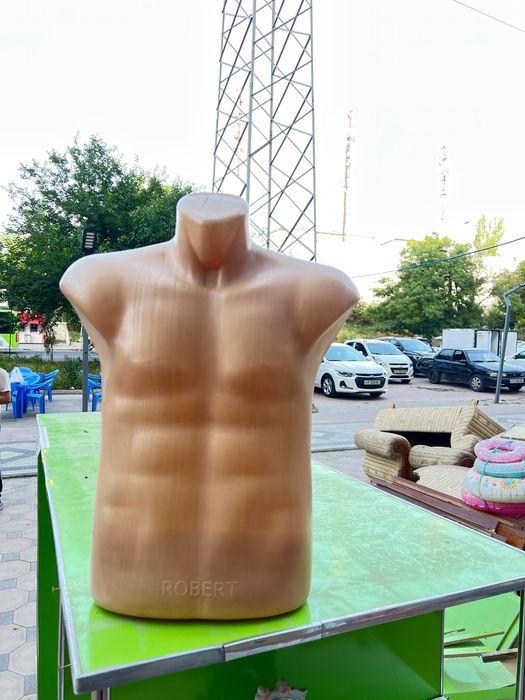 Maniken robert yaxw iwlatilgan