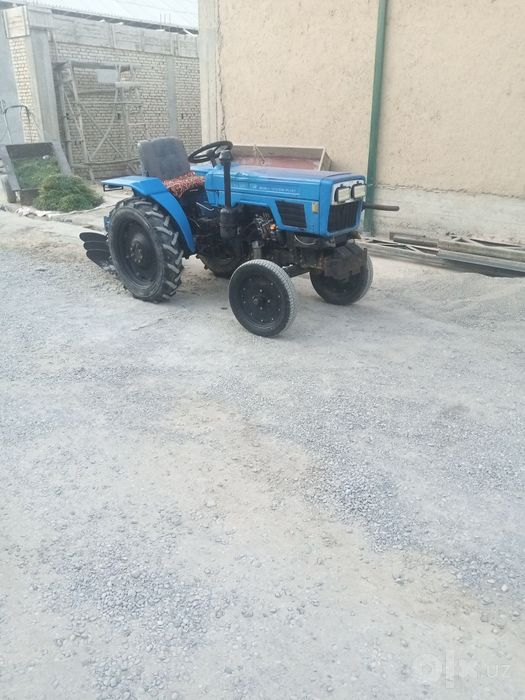 Mini tiraktir fengshou Hitoy 250 sotiladi garantiyasi bor