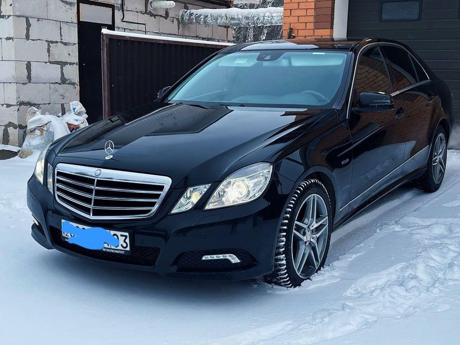 Продам мерседес 212