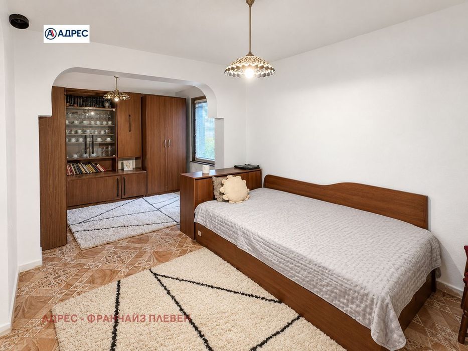 Продава се Къща в с. Бъркачево, Област Враца - 100 кв.м за 350 €/кв.м - Снимка #3