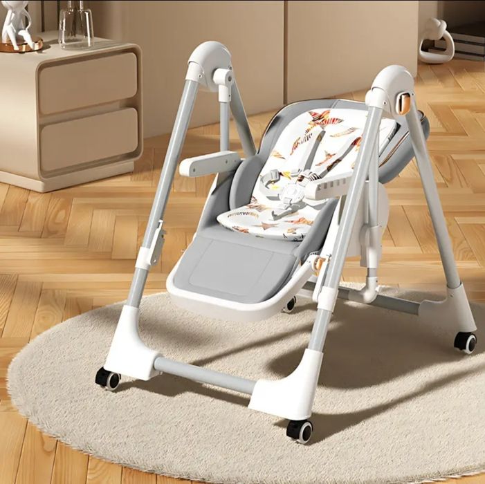 Stulchik dlya kormleniya