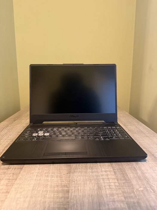 Laptop Asus Tuf F-15 I7 3060