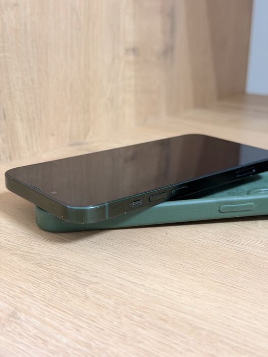 Iphone 13 б/у с коробкой