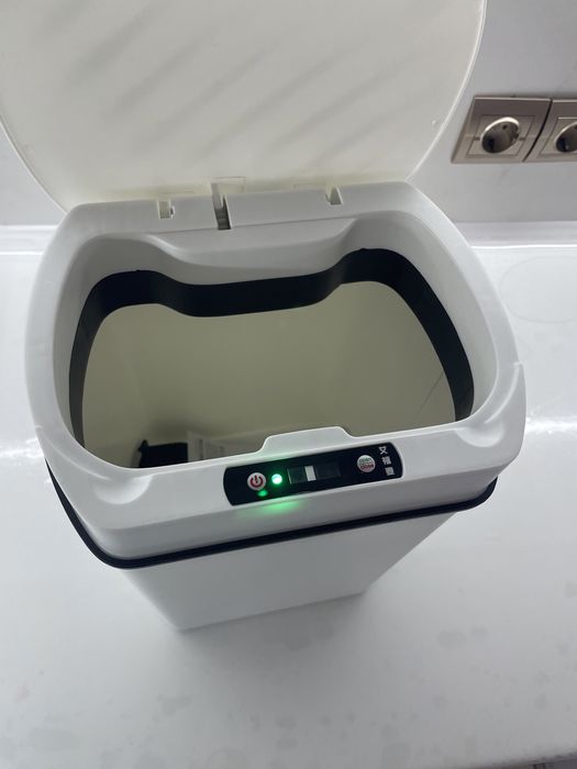 Сенсорное ведро