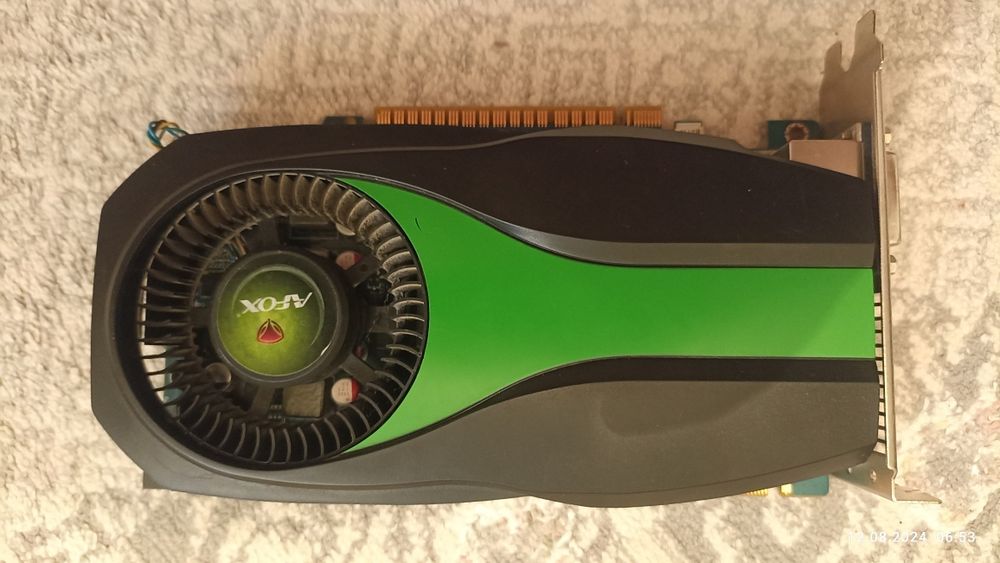 Видиокарта GTX 550 TI